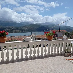 https://elenh-house.kefaloniahotels.net